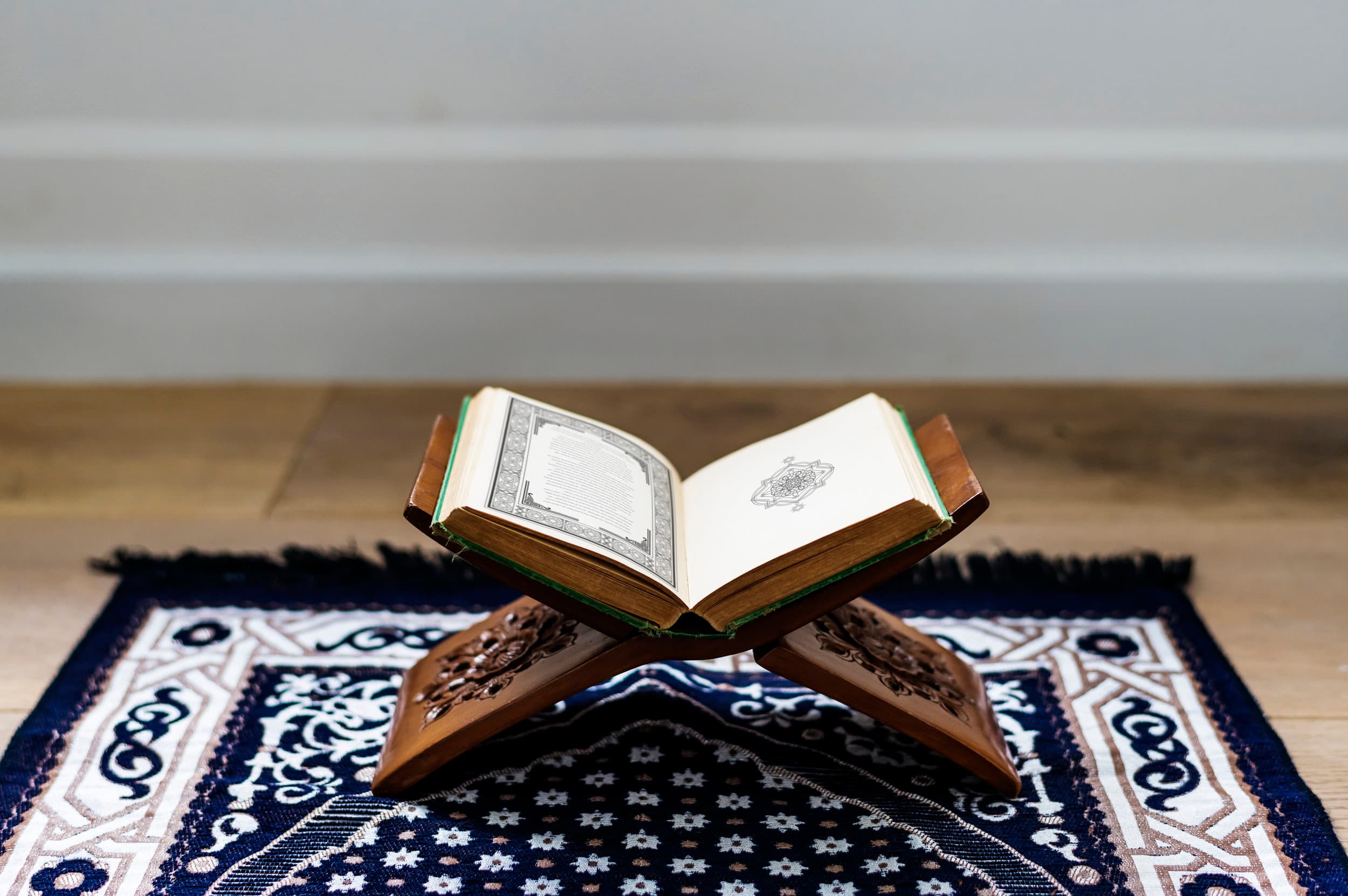 Quran Distribution