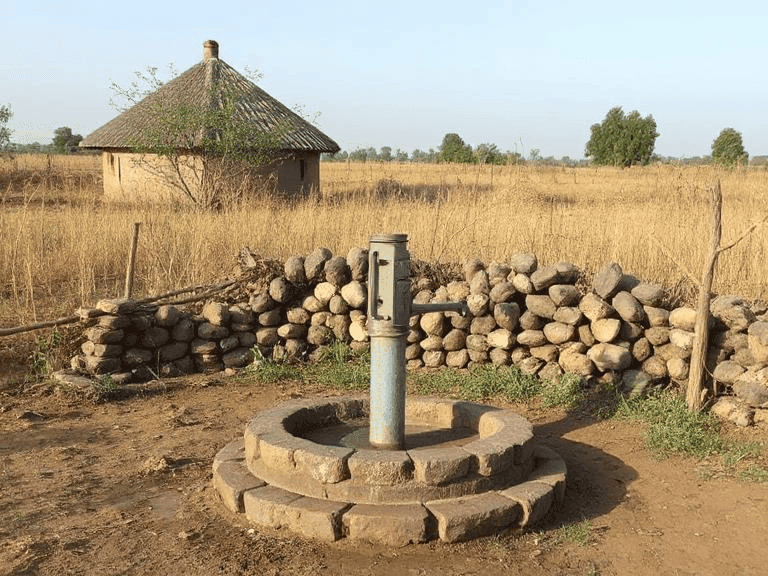 Hand Pump Well